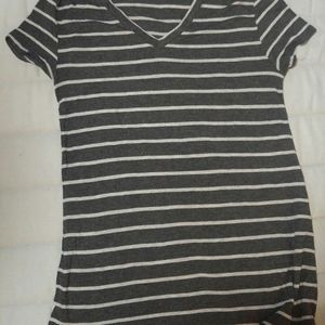 Maternity stripe t shirt